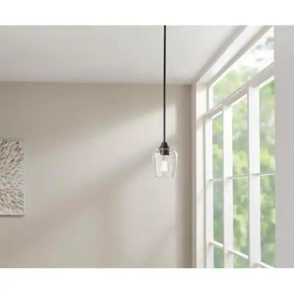 Hampton Bay
Pavlen 1-Light Bronze Pendant with Clear Glass Shade - Picture 7 of 8